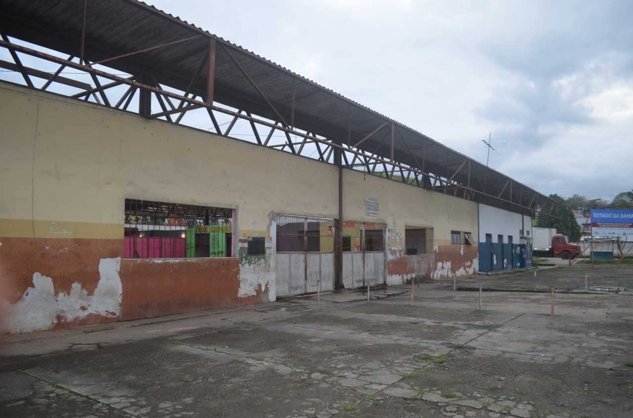 Camacã: Centro de Abastecimento (Mercado Municipal) é entregue com homenagem